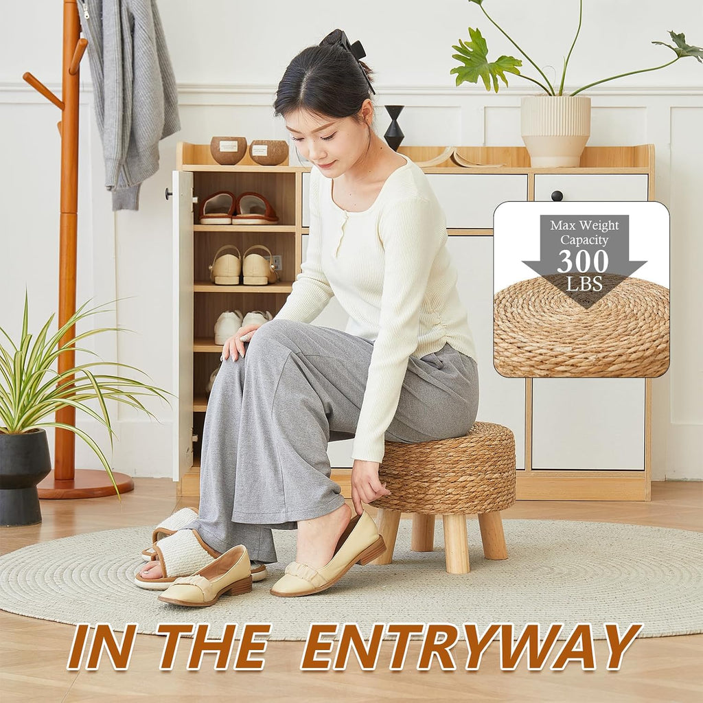 Round Seagrass Footstool, Natural Woven Ottoman with Wood Legs, Multifunctional Accent Stool