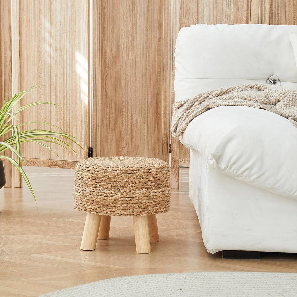 Round Seagrass Footstool, Natural Woven Ottoman with Wood Legs, Multifunctional Accent Stool