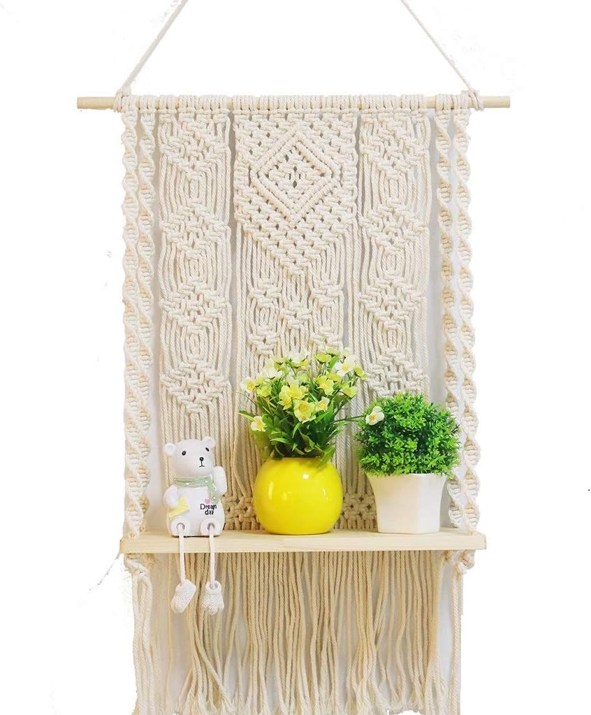 Macrame Wall Hanging Shelf - detail