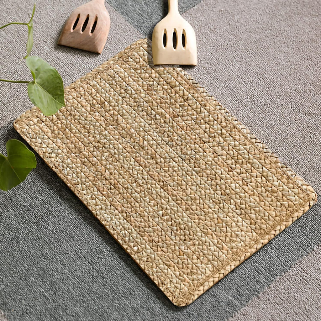 Woven Water Hyacinth Placemats Set of 6, Boho Farmhouse Rattan Table Mats